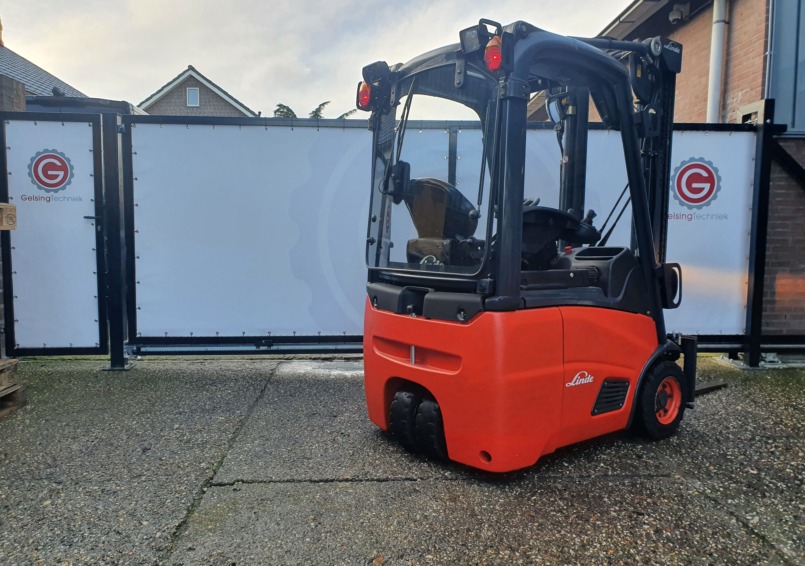 Foto 2: Heftruck, model: E12-01 386